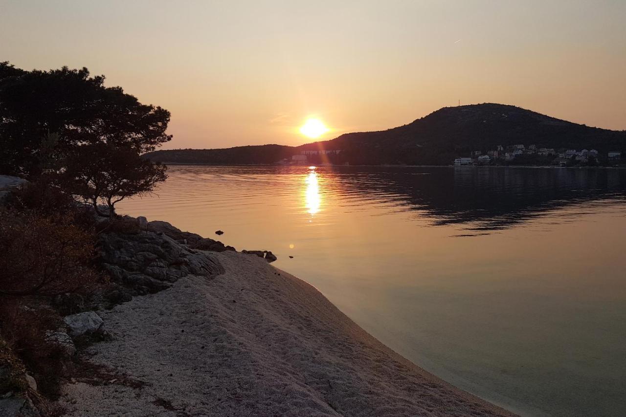 Apartments And Rooms By The Sea Slano, Dubrovnik - 8737 Luaran gambar